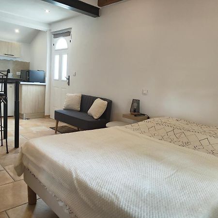 Studio Au Calme Avec Piscine Et Toutes Les Commodites Necessaires 르 토르 외부 사진